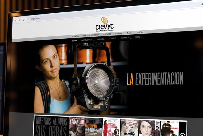 Sitio web de Cievyc Cine y Artes Audiovisuales, con la sección «La experimentación» y trabajos de alumnos
