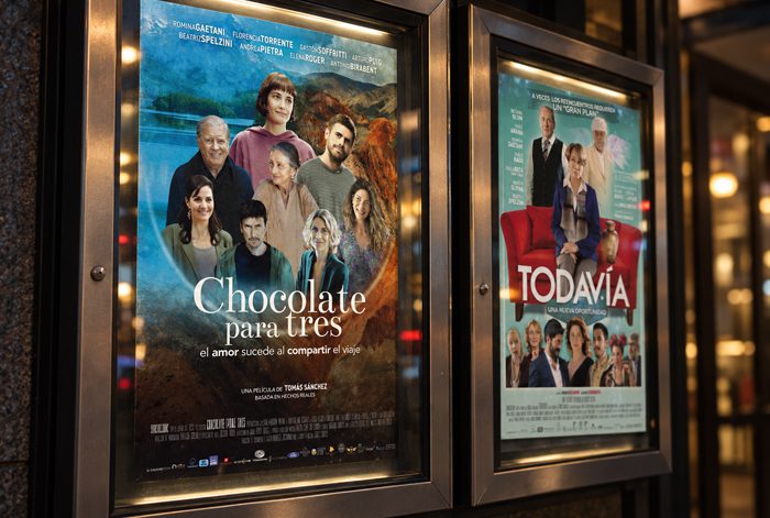 Afiches de las películas «Chocolate para tres» y «Todavía» del proyecto Sánchez Cine
